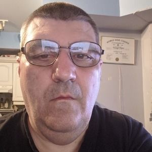 Meet your Posher, Thomas